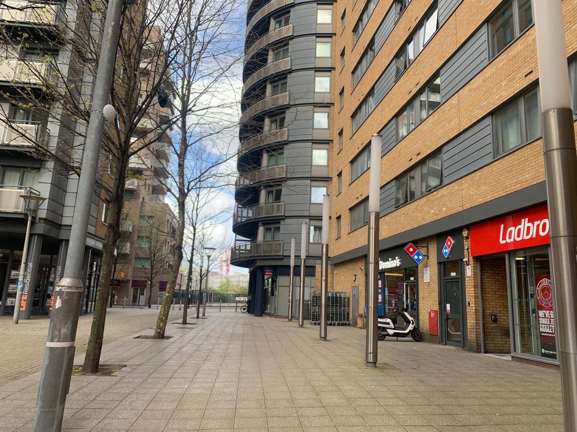 North Acton Flat Apartment London Exterior photo