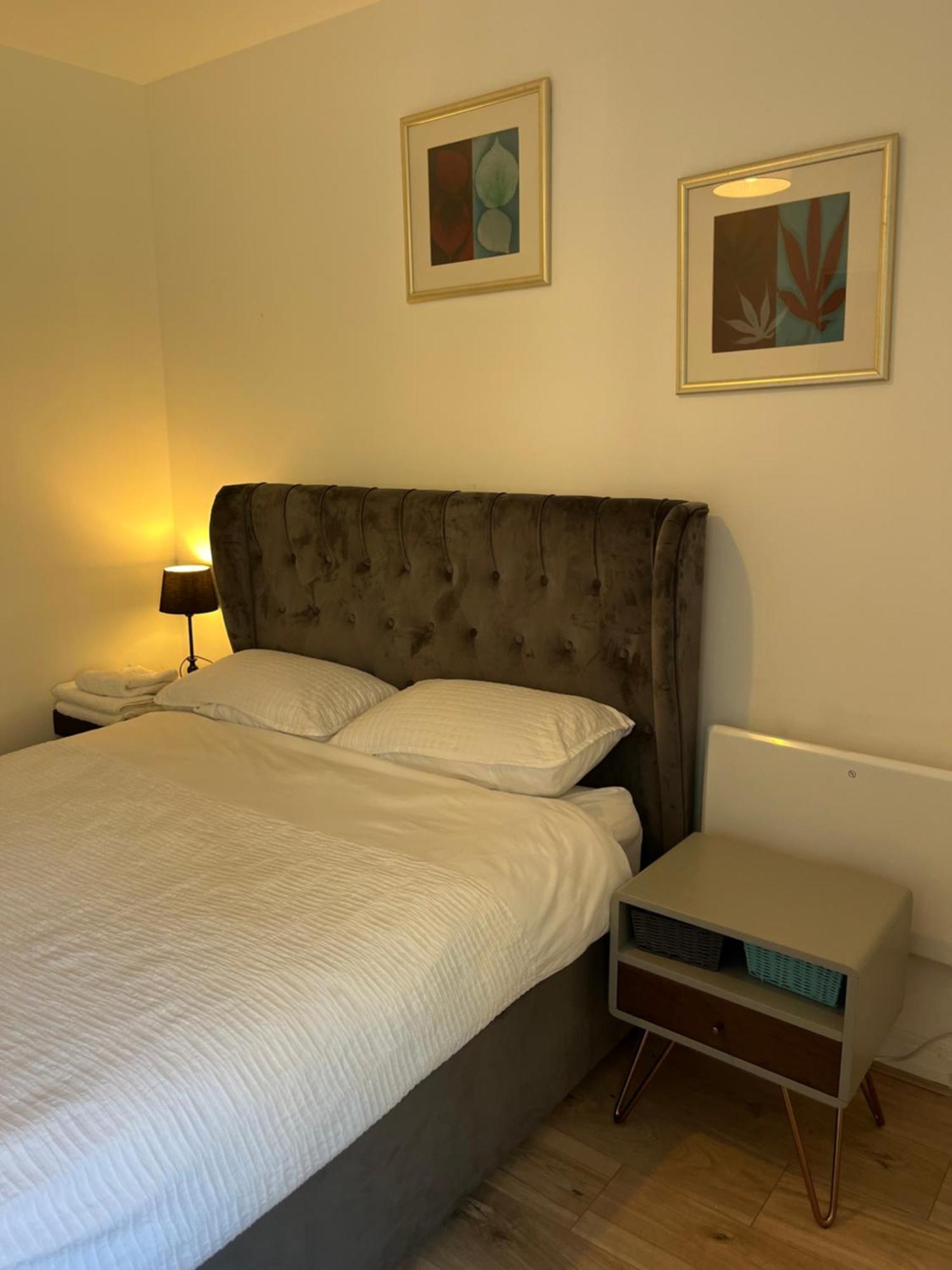 North Acton Flat Apartment London Exterior photo